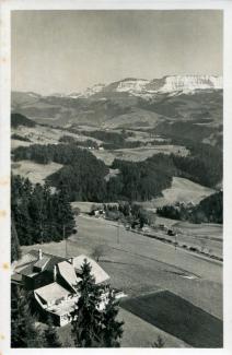 Ansichtskarte «Chuderhüsi mit Alpen, Fliegeraufnahme»; Bodo Bachmann, Kartenverlag, Bern 18; Ausgabejahr unbekannt; ungelaufen